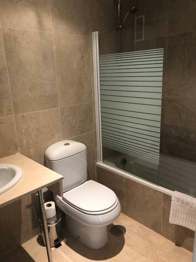 Puerto De La Duquesa Sea View Apartment มานิลบา ภายนอก รูปภาพ