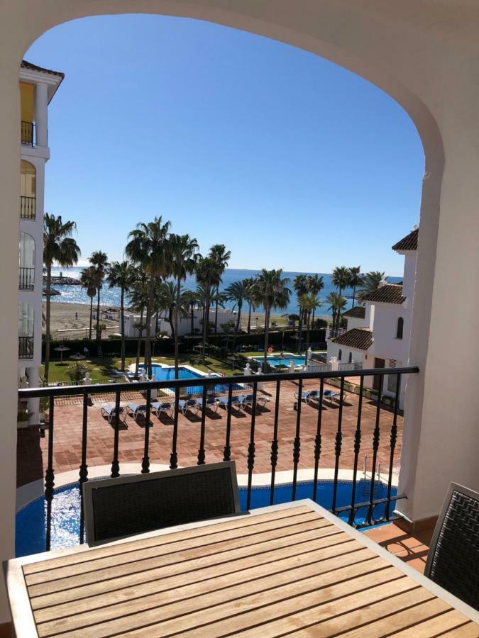 Puerto De La Duquesa Sea View Apartment มานิลบา ภายนอก รูปภาพ